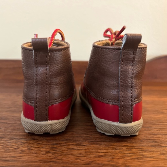 Crown & Ivy Duck Boots - Picture 5 of 7